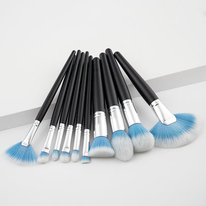 10 makeup brushes