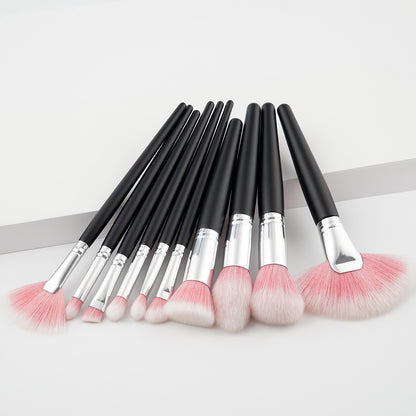 10 makeup brushes